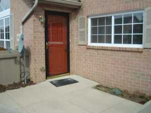 1960 Farmbrook Cir, Grove City, OH 43123 photo 4