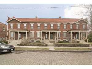 20 E Mithoff St, Columbus, OH 43206 photo 2