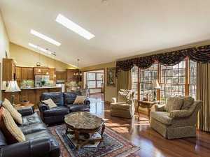 40 Timberknoll Loop, Powell, OH 43065 photo 8