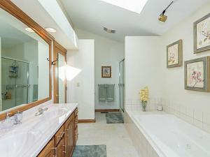 40 Timberknoll Loop, Powell, OH 43065 photo 18
