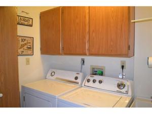 5823 Winfield Dr, Springfield, OH 45503 photo 25