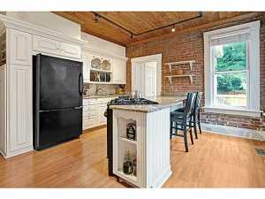 115 E Willow St, Columbus, OH 43206 photo 7