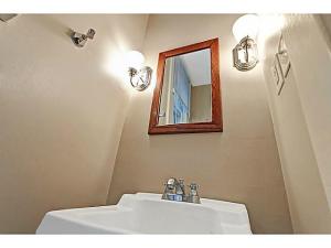 115 E Willow St, Columbus, OH 43206 photo 9