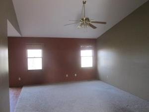 205 Christopher Ct, Hebron, OH 43025 photo 5