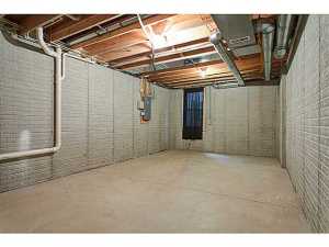 112 E 2nd Ave, Columbus, OH 43201 photo 23