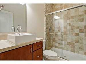 112 E 2nd Ave, Columbus, OH 43201 photo 17