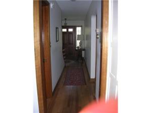 398 E Torrence Rd, Columbus, OH 43214 photo 5