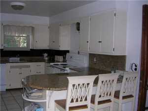 398 E Torrence Rd, Columbus, OH 43214 photo 4