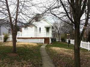 121 E Cliff St, Baltimore, OH 43105 photo 3
