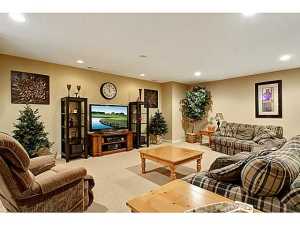 2334 Maple Leaf Cir, Blacklick, OH 43004 photo 20