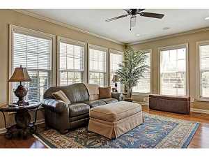 2334 Maple Leaf Cir, Blacklick, OH 43004 photo 5