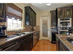 2334 Maple Leaf Cir, Blacklick, OH 43004 photo 10