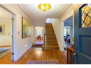 102 Ashbourne Rd, Bexley, OH 43209 photo 2