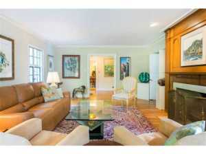 102 Ashbourne Rd, Bexley, OH 43209 photo 3