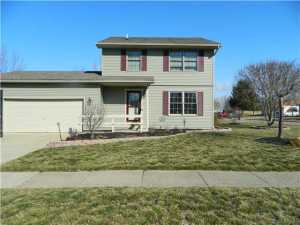 102 Rustic Dr, Circleville, OH 43113 photo 1