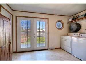 354 E Union St, Circleville, OH 43113 photo 8