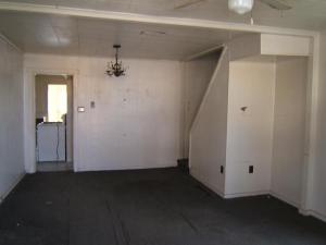 154 E Williams St, Delaware, OH 43015 photo 2