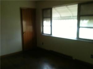1806 Mareco Pl, Columbus, OH 43207 photo 3