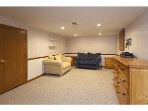 8433 Eldorado Dr, Powell, OH 43065 photo 8