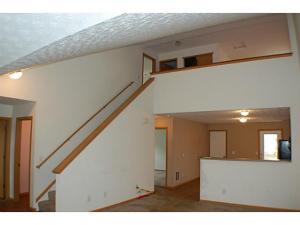 1397 Cedar Rapids Dr, Columbus, OH 43228 photo 3