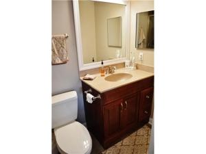 486 Walhalla Rd, Columbus, OH 43202 photo 14