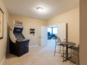 8583 Maple Leaf Ct, Powell, OH 43065 photo 20