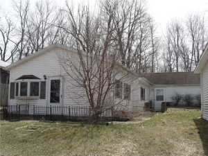 4705 High St, Springfield, OH 45505 photo 1
