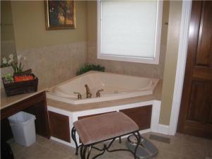 5481 Heathrow Dr, Powell, OH 43065 photo 12