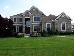 7011 Optimara Dr, Pickerington, OH 43147 photo 2
