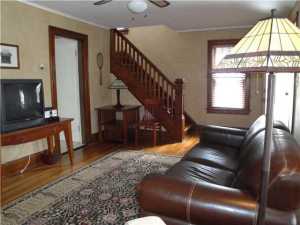 127 E Pacemont Rd, Columbus, OH 43202 photo 3