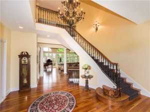 9 Lyonsgate Rd, Bexley, OH 43209 photo 5