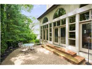 9 Lyonsgate Rd, Bexley, OH 43209 photo 4