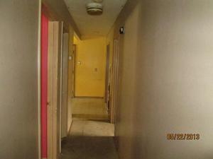 816 E Starr Ave, Columbus, OH 43201 photo 4