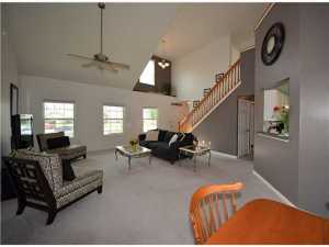8402 Master Ct, Galloway, OH 43119 photo 4
