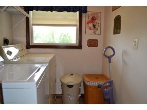 728 Moorefield Ct, Springfield, OH 45502 photo 14