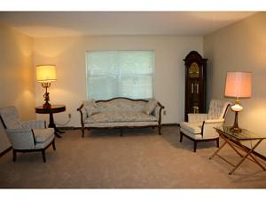 1237 Slade Ave, Columbus, OH 43235 photo 3
