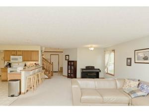 6718 Wynwright Dr, Dublin, OH 43016 photo 4