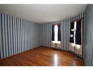 130 E Mill St, Circleville, OH 43113 photo 7