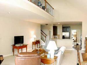 27 Murphys View Pl, Powell, OH 43065 photo 3