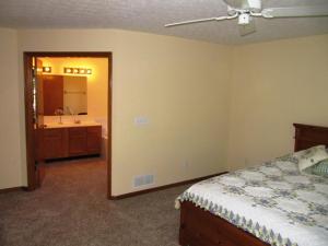 857 Buehler Dr, Delaware, OH 43015 photo 9