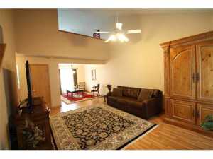 141 Lantern Chase Dr, Delaware, OH 43015 photo 3