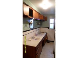 3529 Eakin Rd, Columbus, OH 43204 photo 3