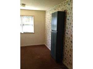 679 E Mound St, Circleville, OH 43113 photo 7