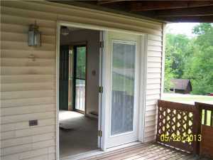 502 E Angle Ave, Logan, OH 43138 photo 3