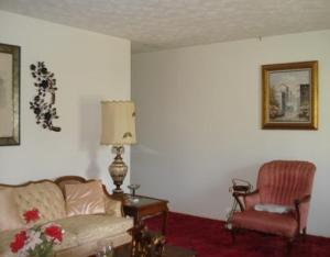 1901 Marinette Dr, Springfield, OH 45503 photo 6