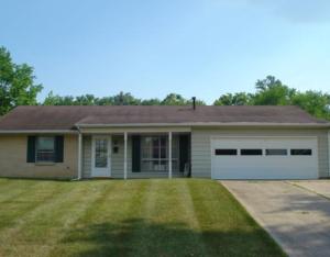 1901 Marinette Dr, Springfield, OH 45503 photo 2