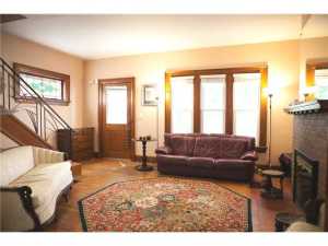 131 E Blake Ave, Columbus, OH 43202 photo 5