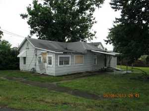 111 E North St, Hebron, OH 43025 photo 1