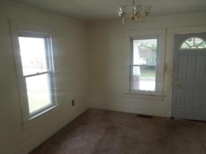 213 E Mark St, Marion, OH 43302 photo 7