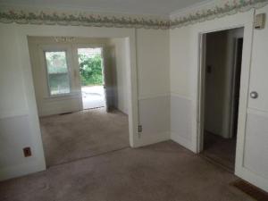 213 E Mark St, Marion, OH 43302 photo 3